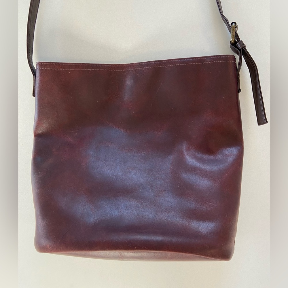 Timberland Tillston Leather Hobo Bag - Picture 16 of 16